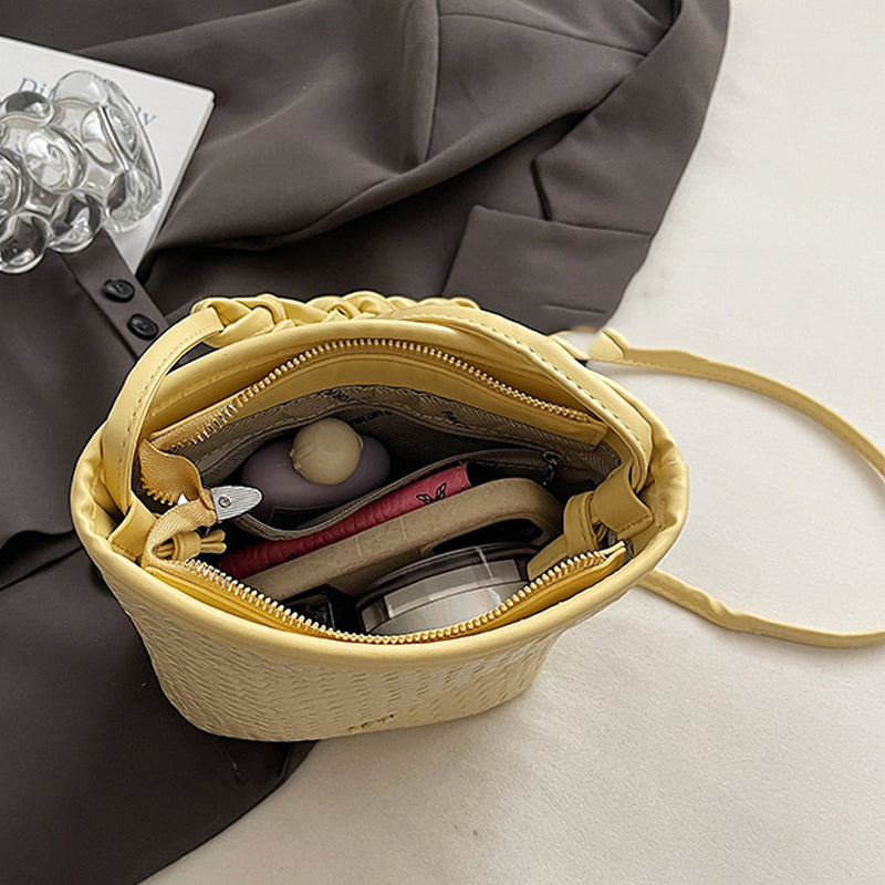 All-match Woven Bag